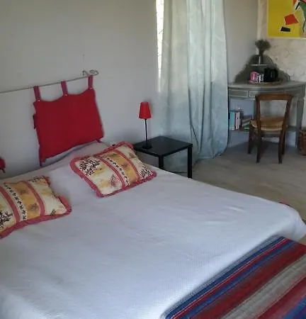 Mas Archimbelle Guest house *